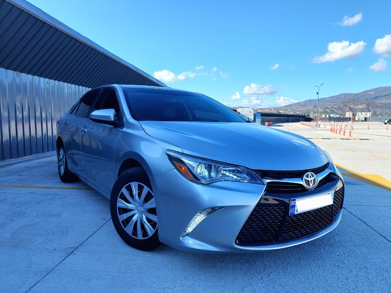 ფოტო 1 TOYOTA Camry 2017