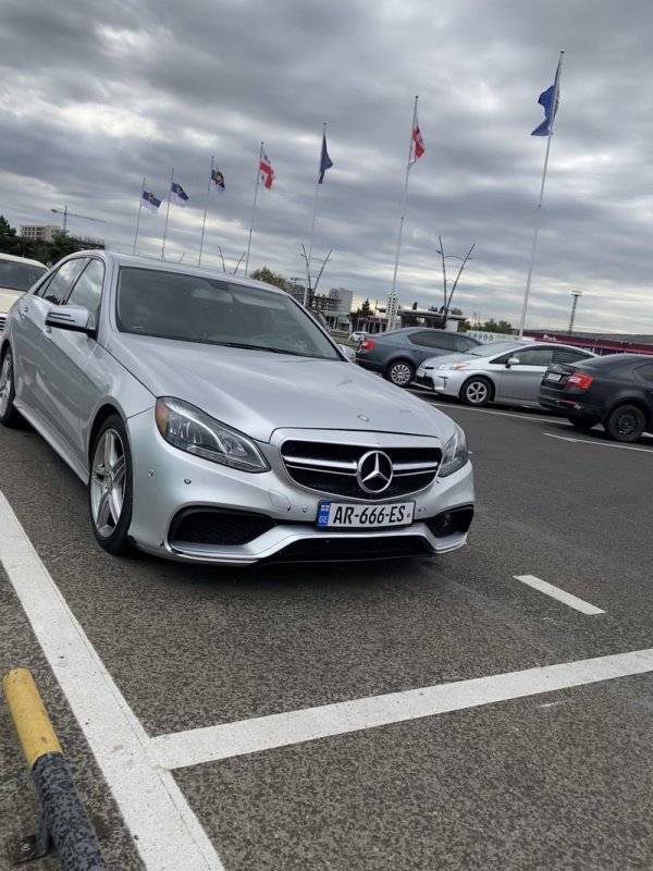 ფოტო 3 Mercedes-Benz E-Class 2014