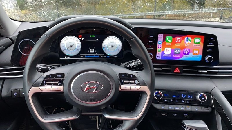 ფოტო 6 HYUNDAI Elantra 2021
