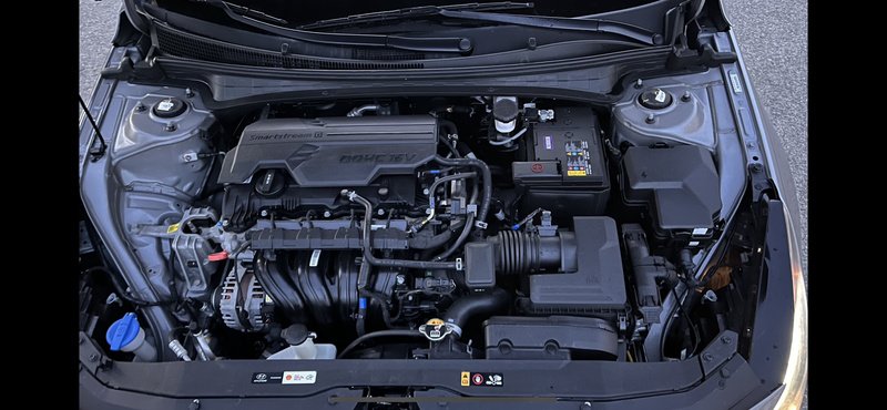 ფოტო 8 HYUNDAI Elantra 2021