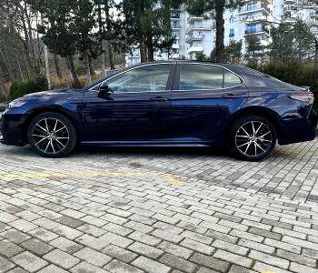 ფოტო 1 TOYOTA Camry 2021 thumb
