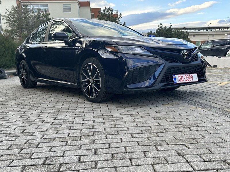 ფოტო 8 TOYOTA Camry 2021