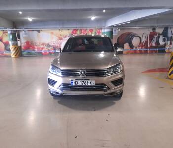 ფოტო 1 VOLKSWAGEN Touareg 2017 thumb