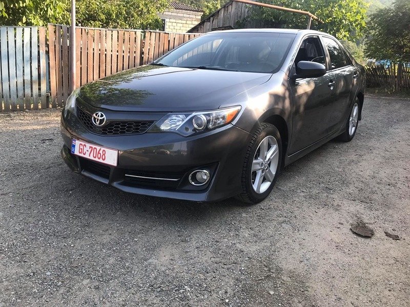 ფოტო 7 TOYOTA Camry 2014