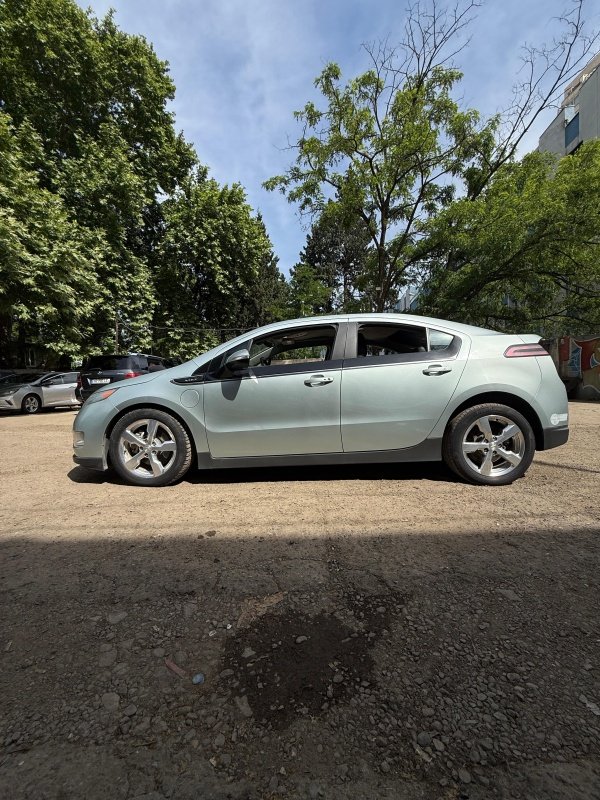 ფოტო 4 CHEVROLET Volt 2012