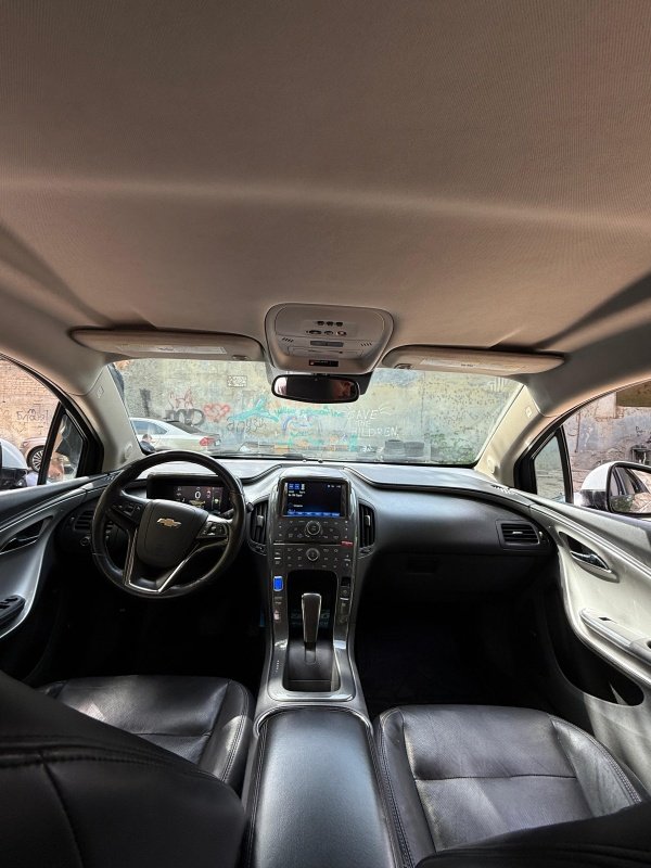 ფოტო 8 CHEVROLET Volt 2012