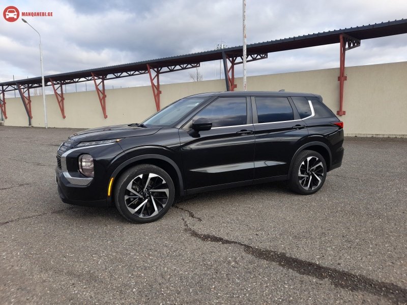 ფოტო 2 MITSUBISHI Outlander 2021