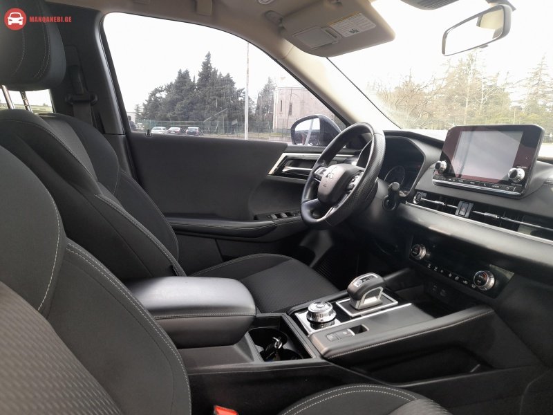 ფოტო 5 MITSUBISHI Outlander 2021