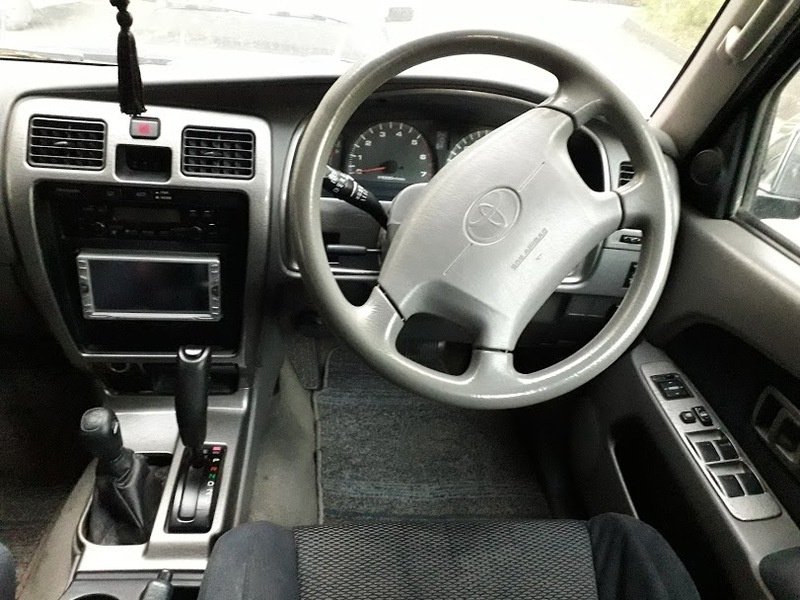 ფოტო 5 TOYOTA HiluxSurf 2002