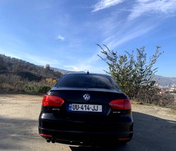 ფოტო 1 VOLKSWAGEN Jetta 2011 thumb