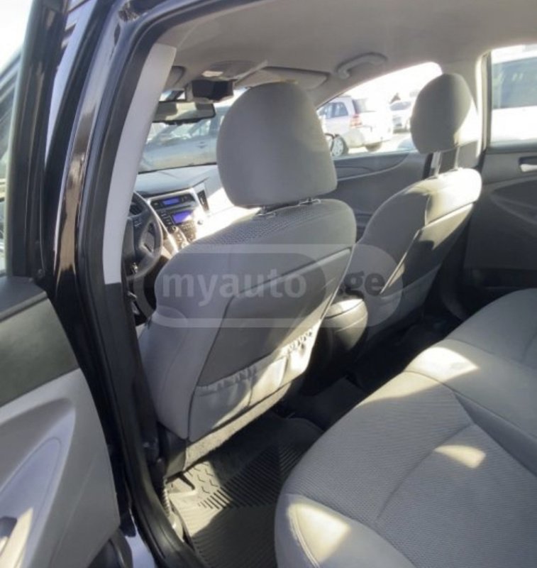 ფოტო 1 HYUNDAI Sonata 2013