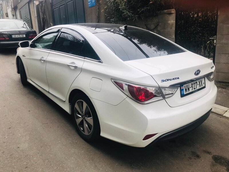 ფოტო 5 HYUNDAI Sonata 2011