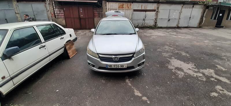 ფოტო 1 HONDA Stream 2006
