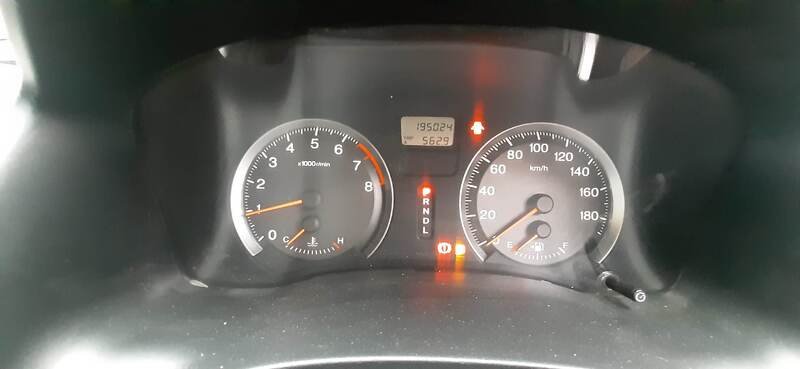 ფოტო 3 HONDA Stream 2006