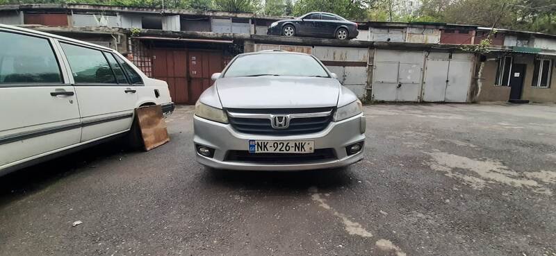 ფოტო 7 HONDA Stream 2006
