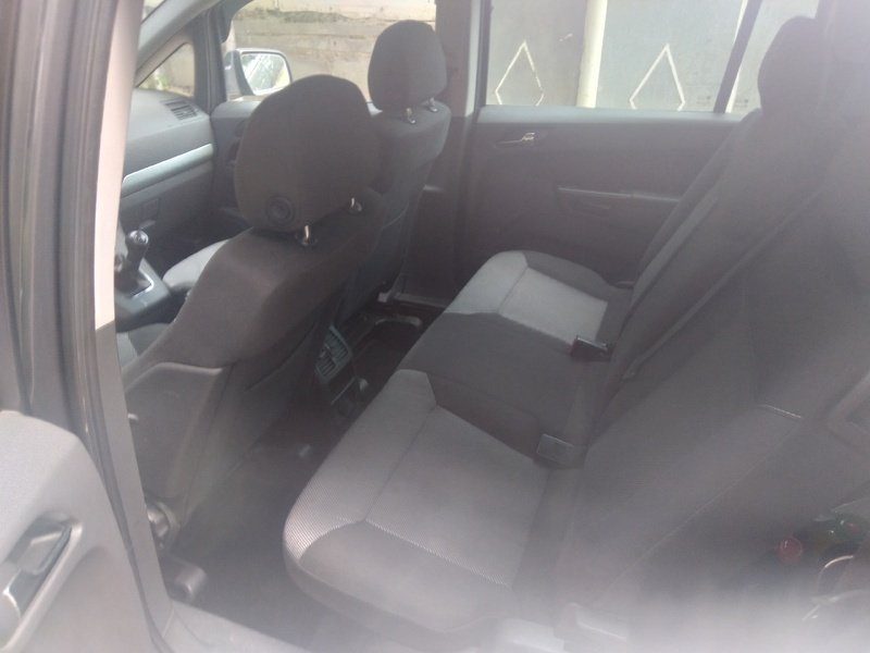 ფოტო 5 OPEL Zafira 2011